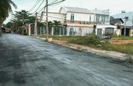 Bán đất Thị Trấn Phú Xuyên diện tích hơn 100m2 , tiện ích đầy đủ, giá 1xtr/m2